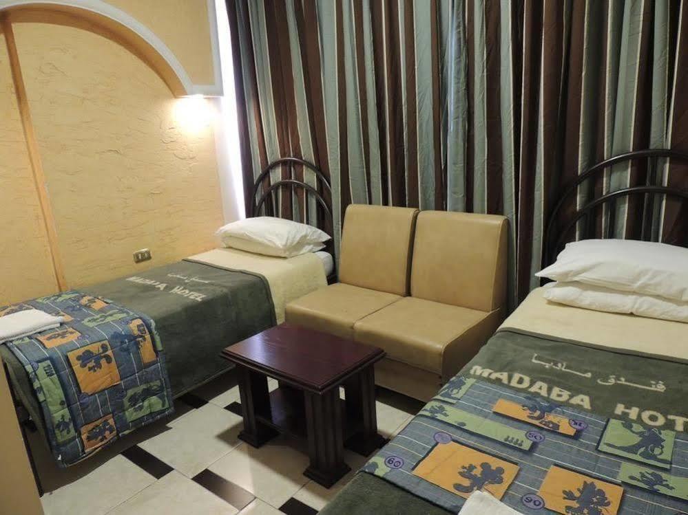 Madaba Hotel Екстер'єр фото